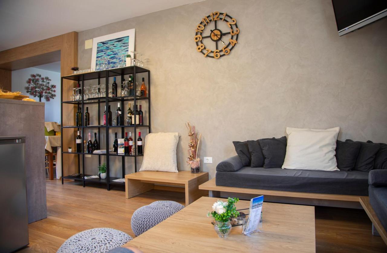 Hotel Natura Vilanija Екстер'єр фото